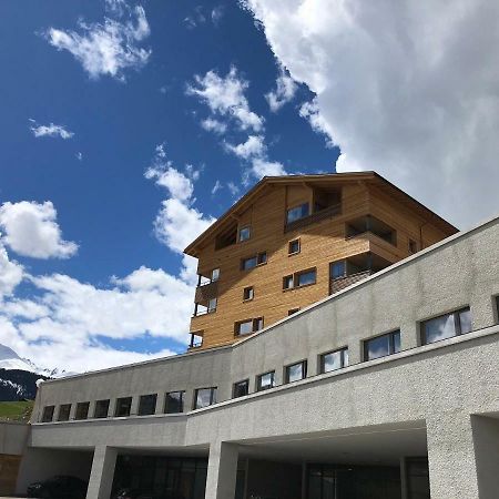 Catrina Hostel Disentis Buitenkant foto